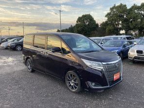2017 Toyota Esquire thumbnail