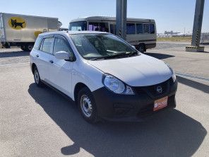 2022 Nissan Ad Van thumbnail