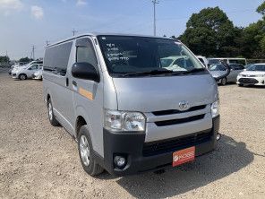 2014 Toyota Hiace thumbnail