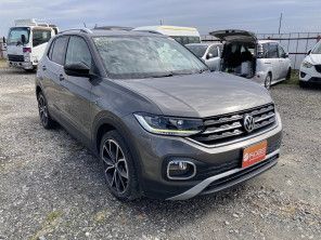 2020 Volkswagen T-Cross thumbnail