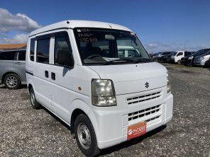 2010 Suzuki Every thumbnail