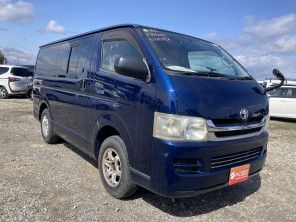 2009 Toyota Hiace thumbnail