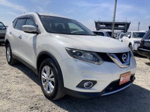 2015 Nissan X-Trail thumbnail