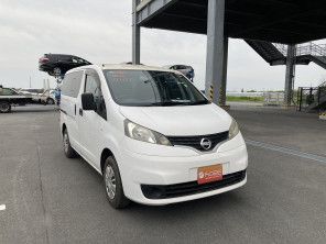 2018 Nissan NV200 thumbnail