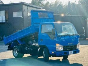 2018 Isuzu Elf thumbnail