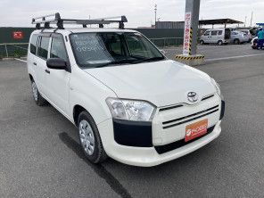 2016 Toyota Succeed thumbnail