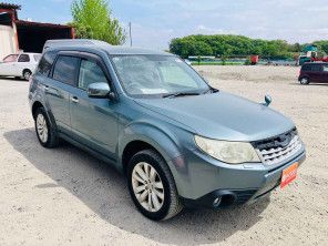 2011 Subaru Forester thumbnail