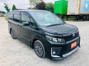 2014 Toyota Voxy thumbnail