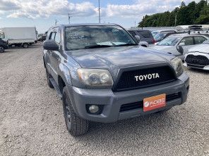 2006 Toyota Hilux Surf thumbnail