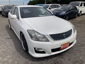 2008 Toyota Crown thumbnail
