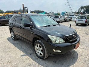 2005 Toyota Harrier thumbnail