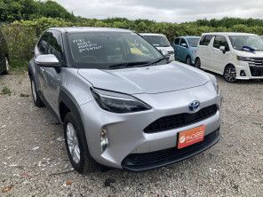 2023 Toyota Yaris Cross thumbnail