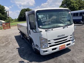 2019 Isuzu Elf thumbnail